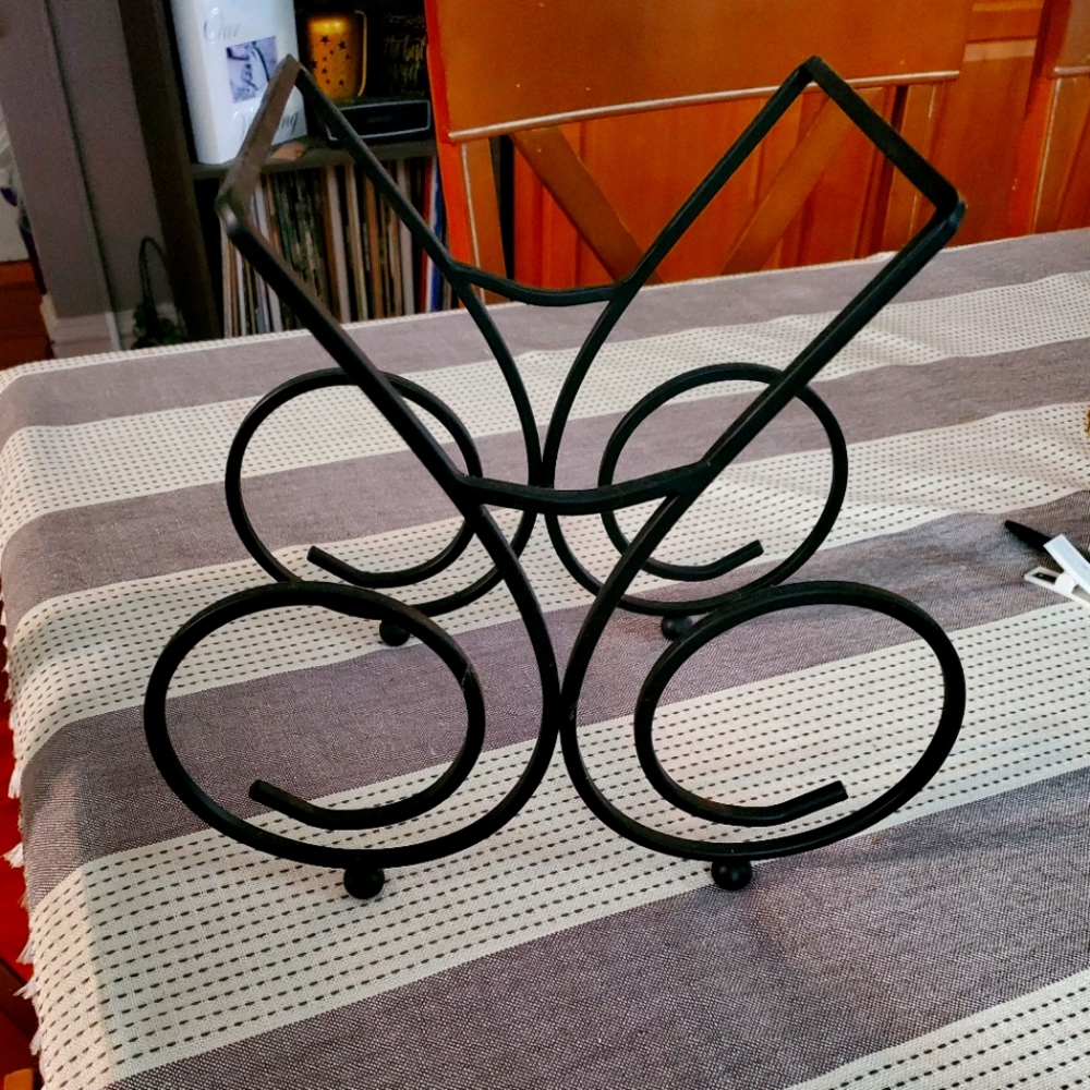 metal wine rack
